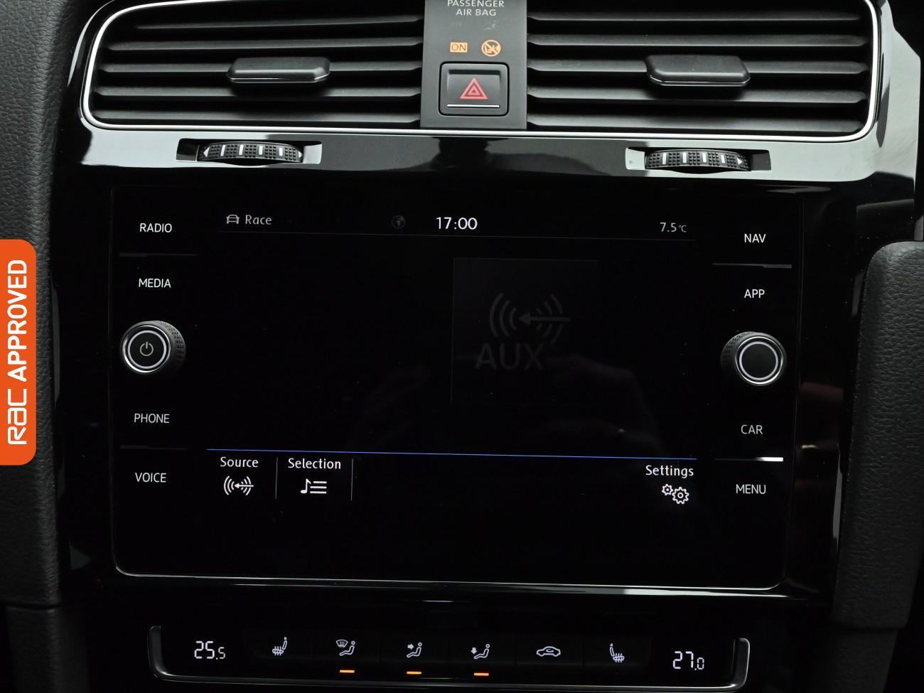 Used Volkswagen Golf 2017 for sale - 77286896: Photo 23