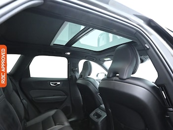 Used Volvo XC60 2025 for sale - 76405911: Photo