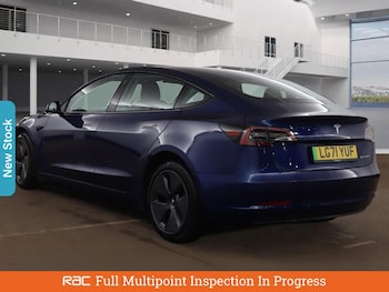Used Tesla Model 3 2021 for sale - 76249238: Photo