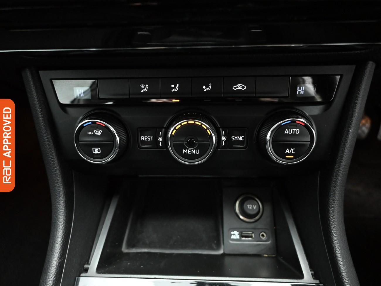 Used Skoda Superb 2016 for sale - 77319410: Photo 16