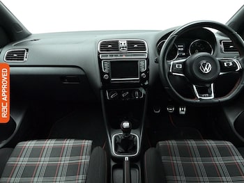 Used Volkswagen Polo 2017 for sale - 78024781: Photo