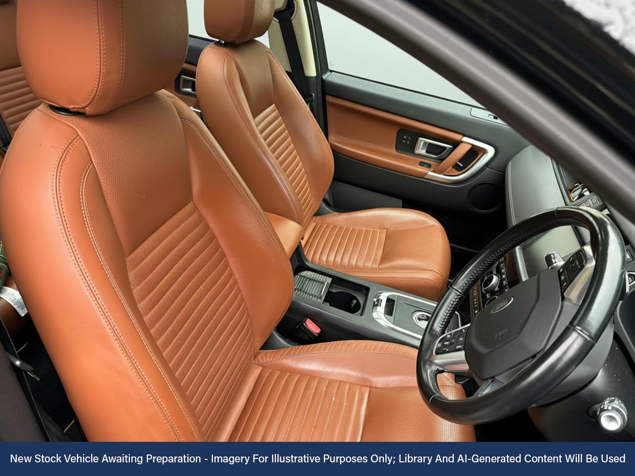 Used Land Rover Discovery Sport 2016 for sale - 76629775: Photo 3