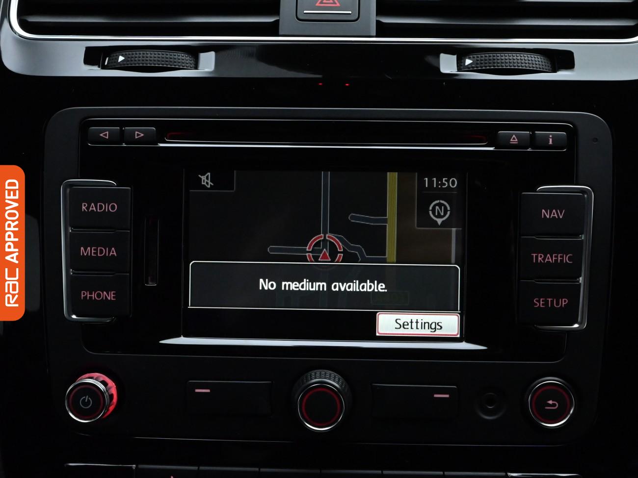 Used Volkswagen Scirocco 2015 for sale - 76292440: Photo 17