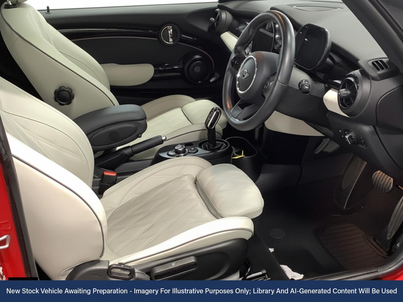 Used MINI Electric Hatch 2021 for sale - 76576249: Photo 3