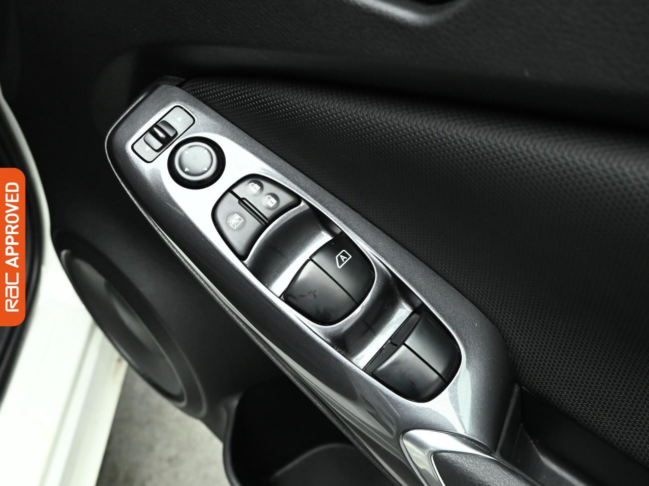 Used Nissan Juke 2023 for sale - 76767723: Photo 23