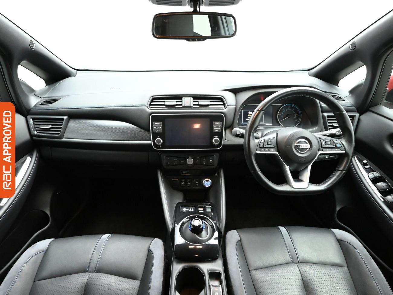 Used Nissan Leaf 2020 for sale - 77520306: Photo 2