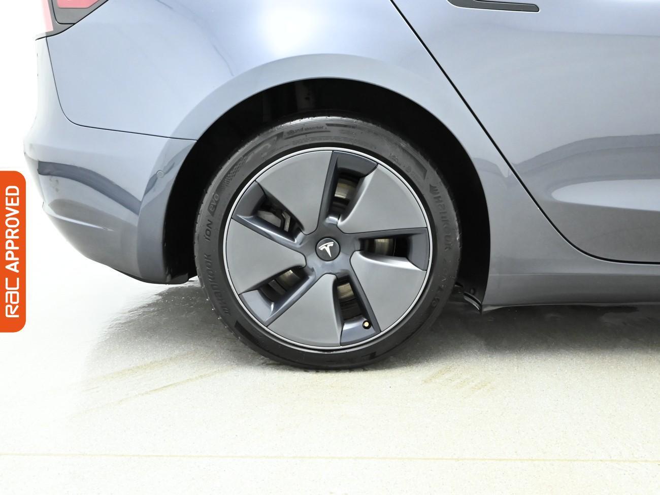 Used Tesla Model 3 2021 for sale - 76798425: Photo 31