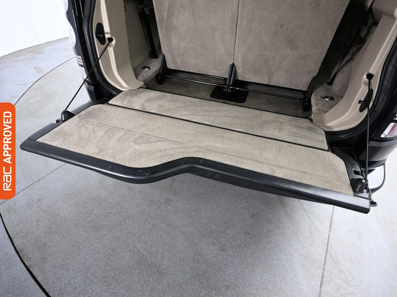 Used Land Rover Discovery 2015 for sale - 77158736: Photo 26