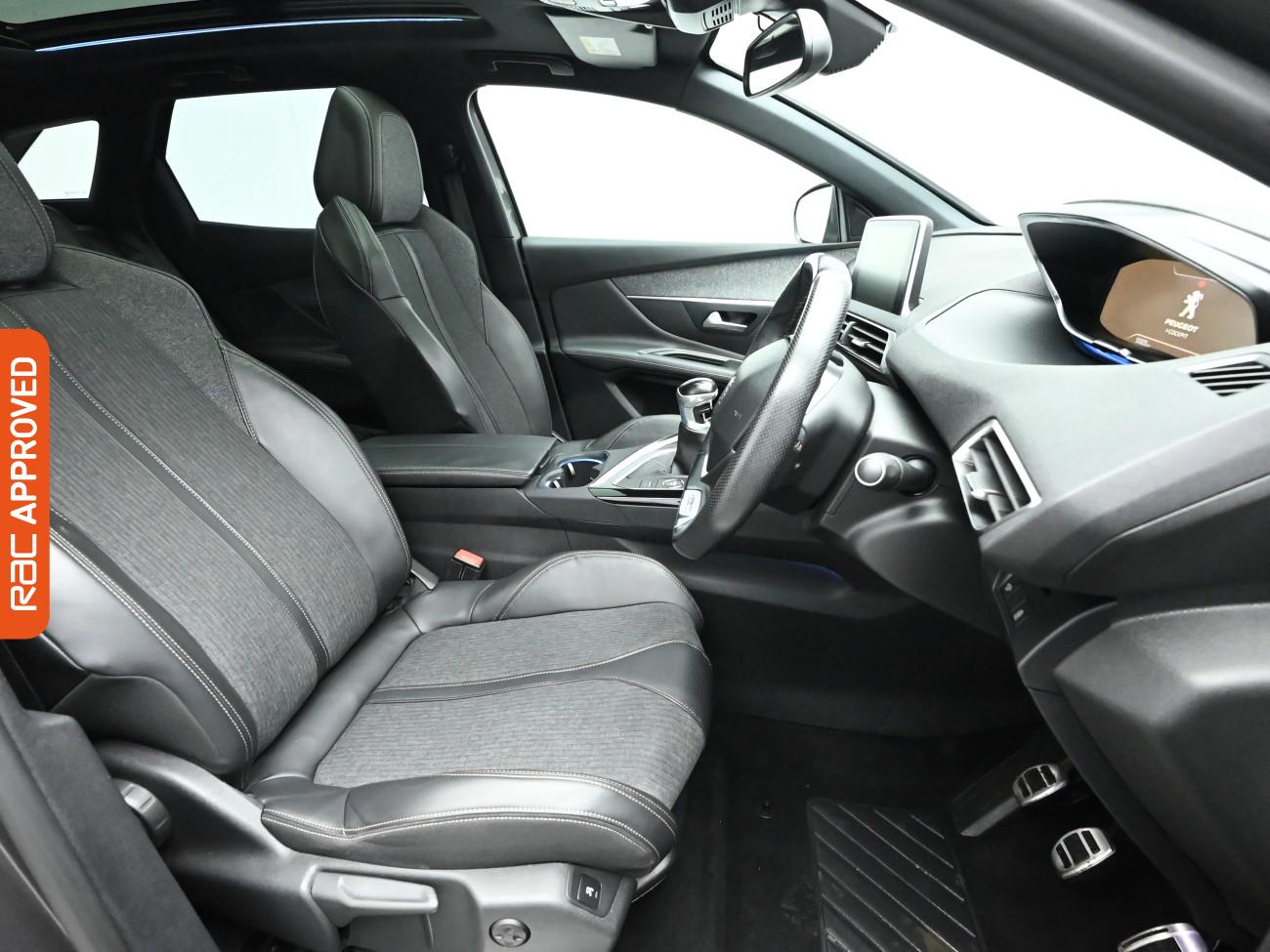 Used Peugeot 3008 2018 for sale - 76649236: Photo 12