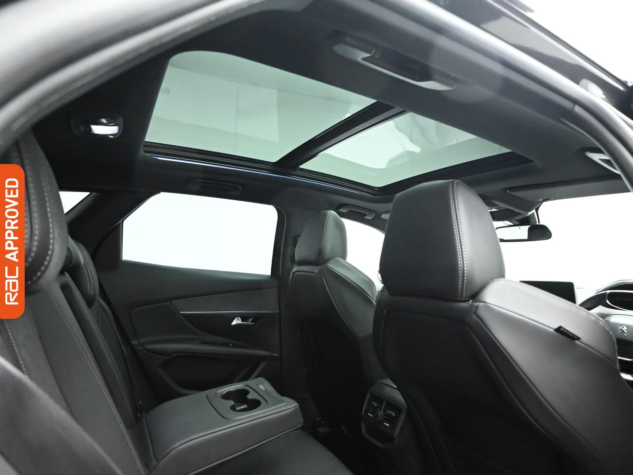 Used Peugeot 3008 2018 for sale - 76649236: Photo 3