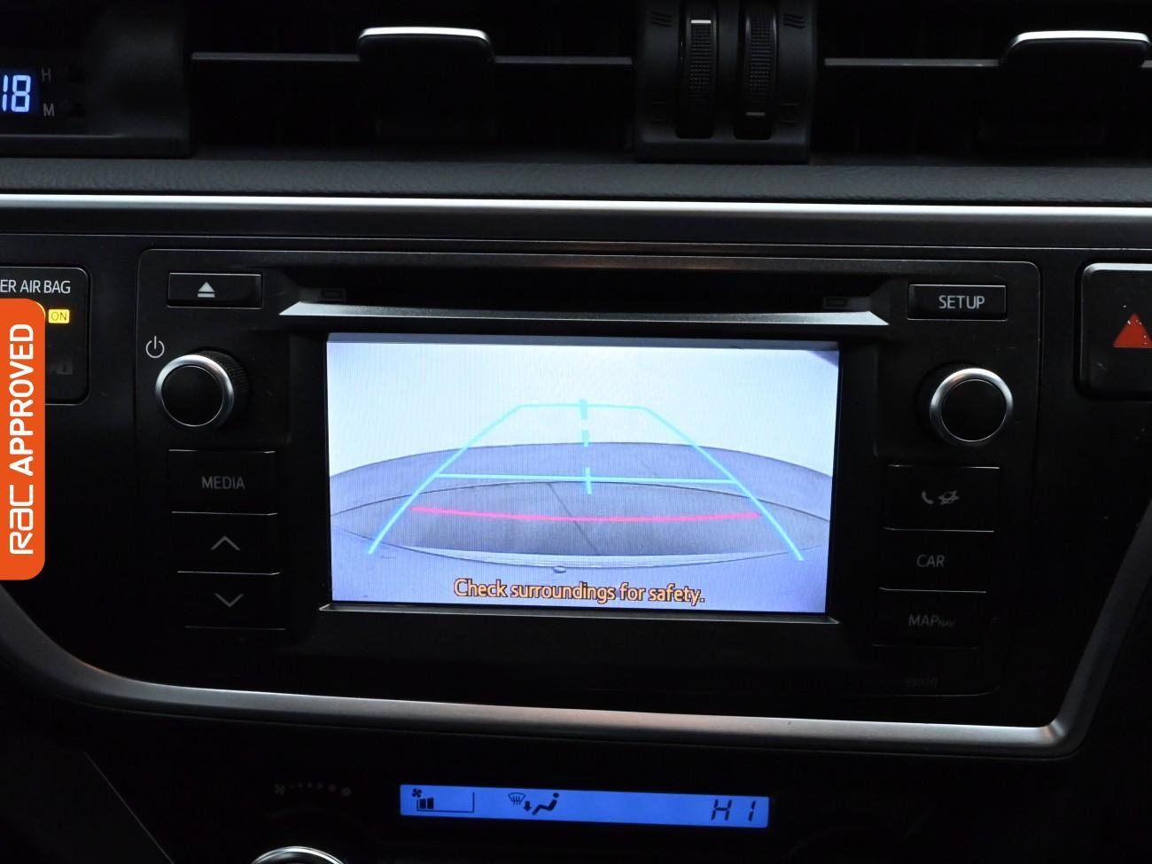Used Toyota Auris 2013 for sale - 76330618: Photo 3