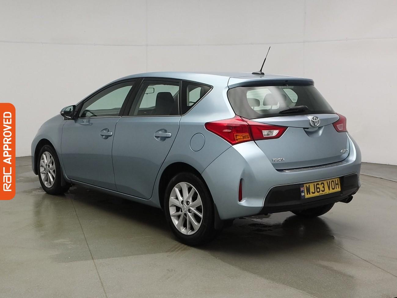 Used Toyota Auris 2013 for sale - 76330618: Photo 4