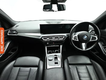 Used BMW 3 Series 2023 for sale - 79467474: Photo