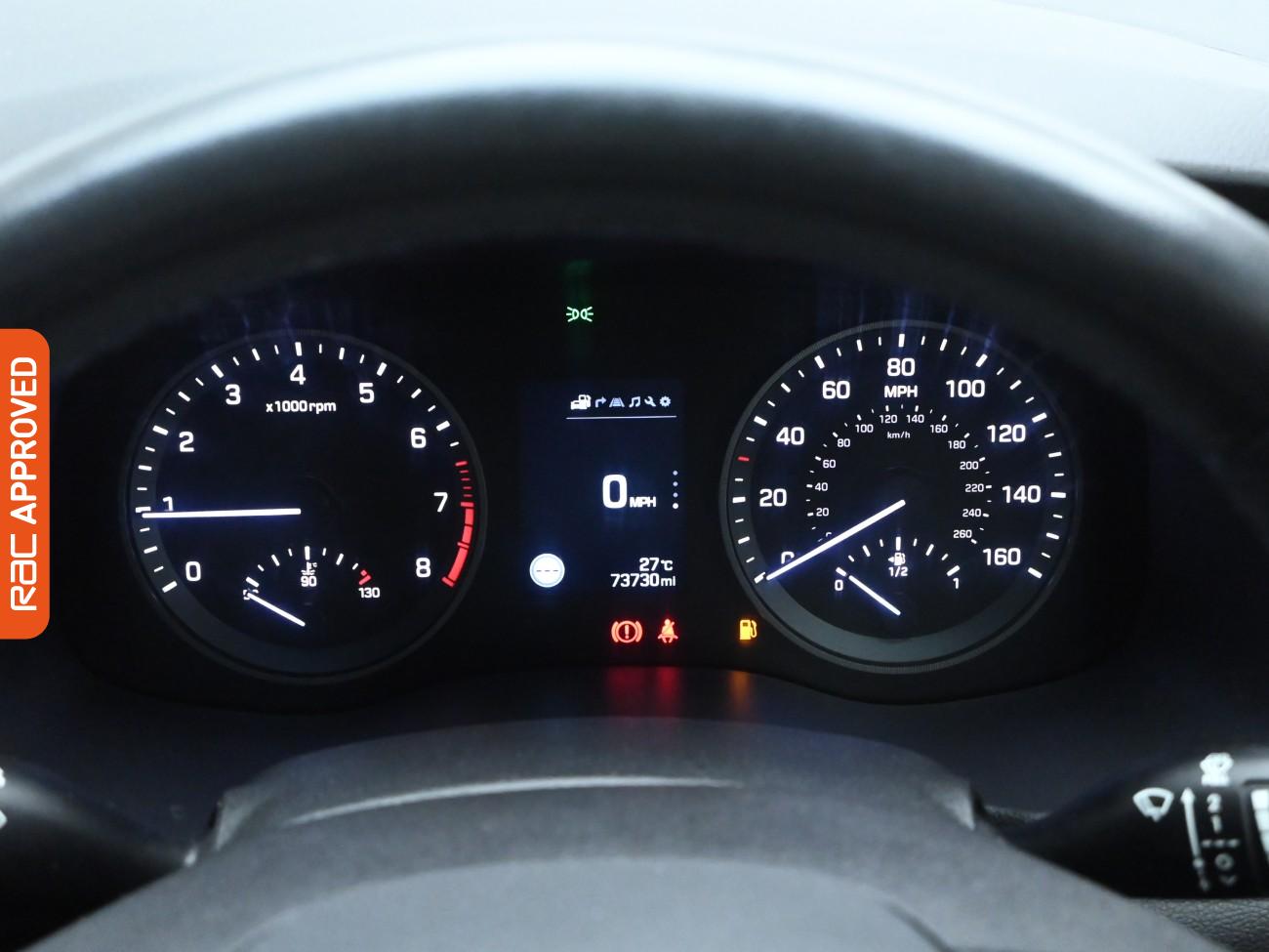 Used Hyundai TUCSON 2017 for sale - 77101153: Photo 11