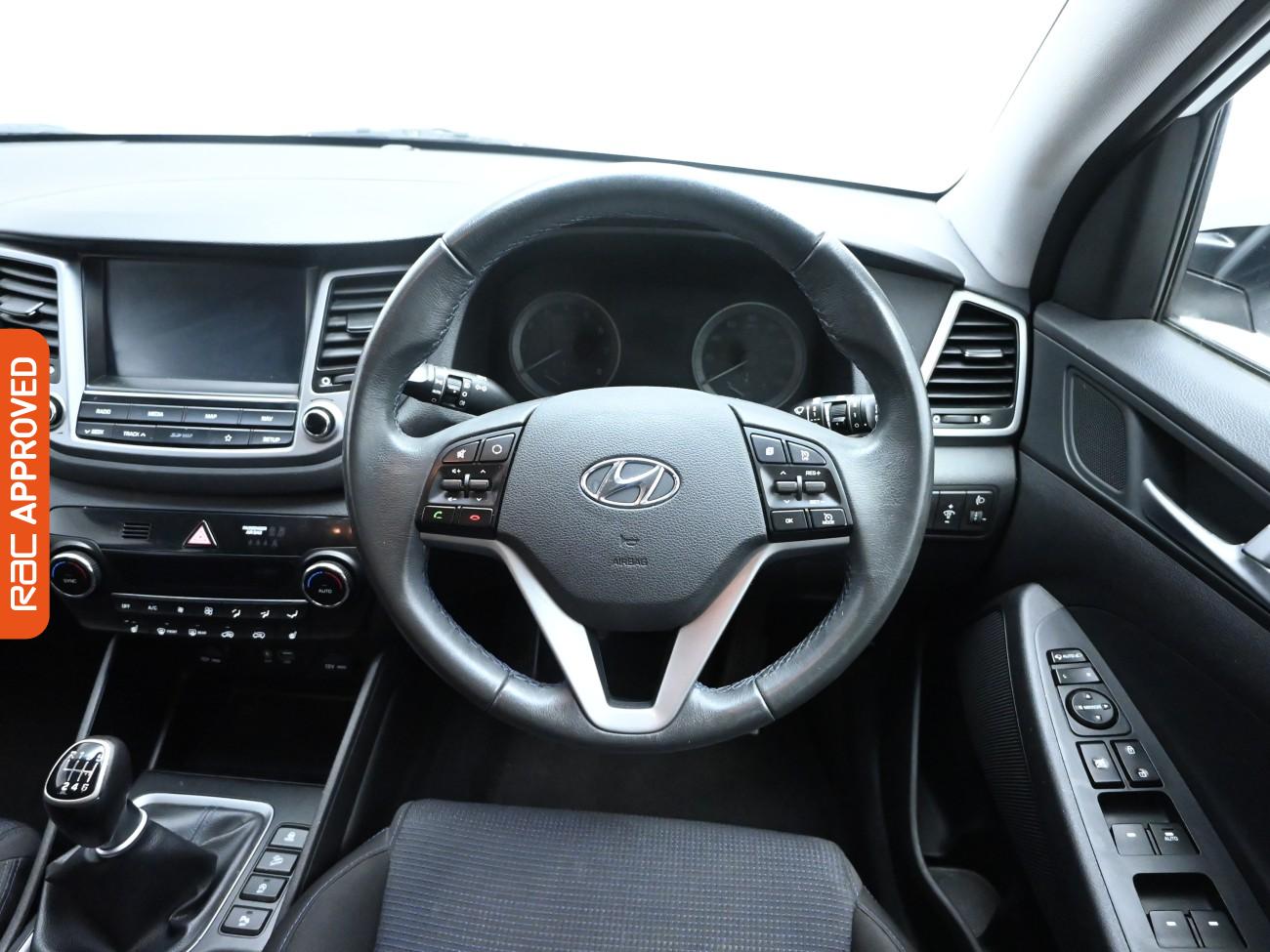 Used Hyundai TUCSON 2017 for sale - 77101153: Photo 9