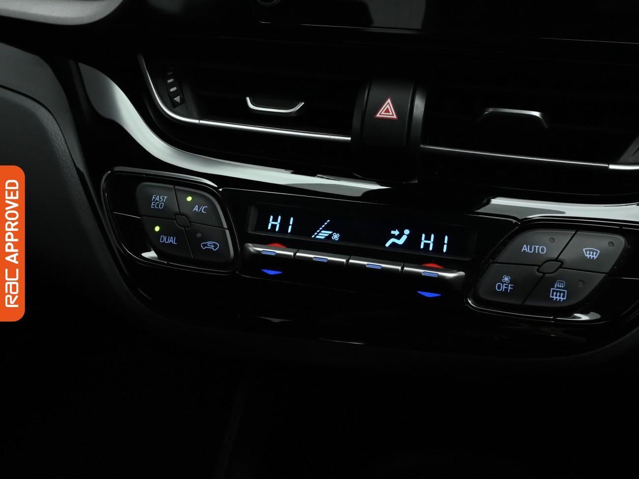 Used Toyota C-HR 2020 for sale - 77642090: Photo 18