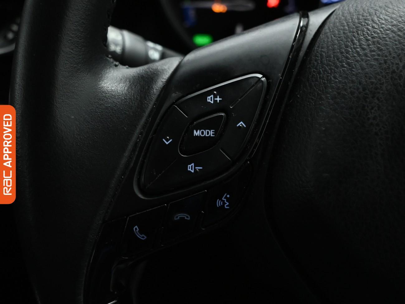 Used Toyota C-HR 2020 for sale - 77642090: Photo 23