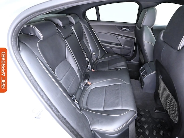 Used Jaguar XE 2018 for sale - 75824630: Photo 13