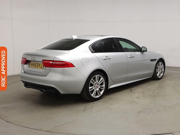 Used Jaguar XE 2018 for sale - 75824630: Photo 32