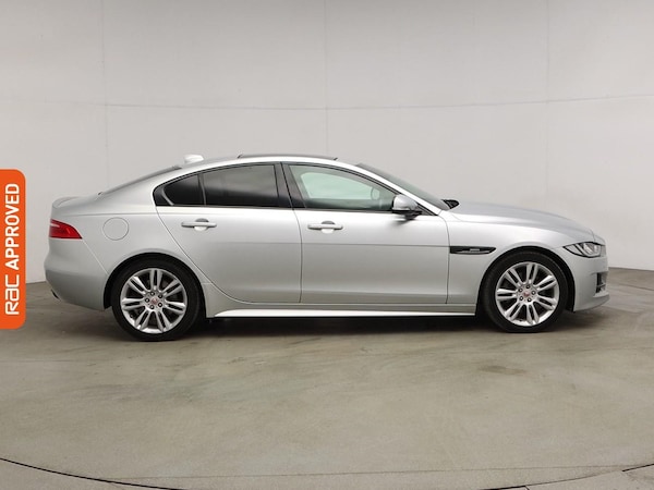 Used Jaguar XE 2018 for sale - 75824630: Photo 6