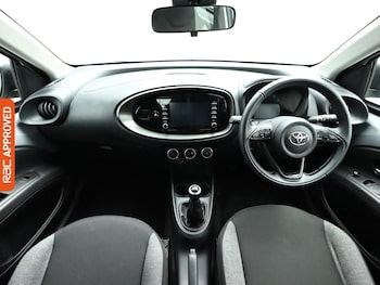 Used Toyota Aygo X 2022 for sale - 77535421: Photo