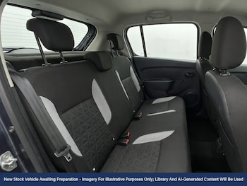 Used Dacia Sandero Stepway 2016 for sale - 78680400: Photo