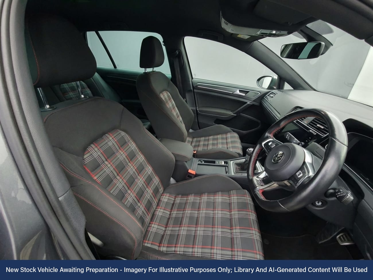 Used Volkswagen Golf 2018 for sale - 77654341: Photo 3