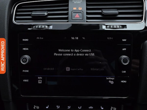 Used Volkswagen Golf 2018 for sale - 76236736: Photo 16