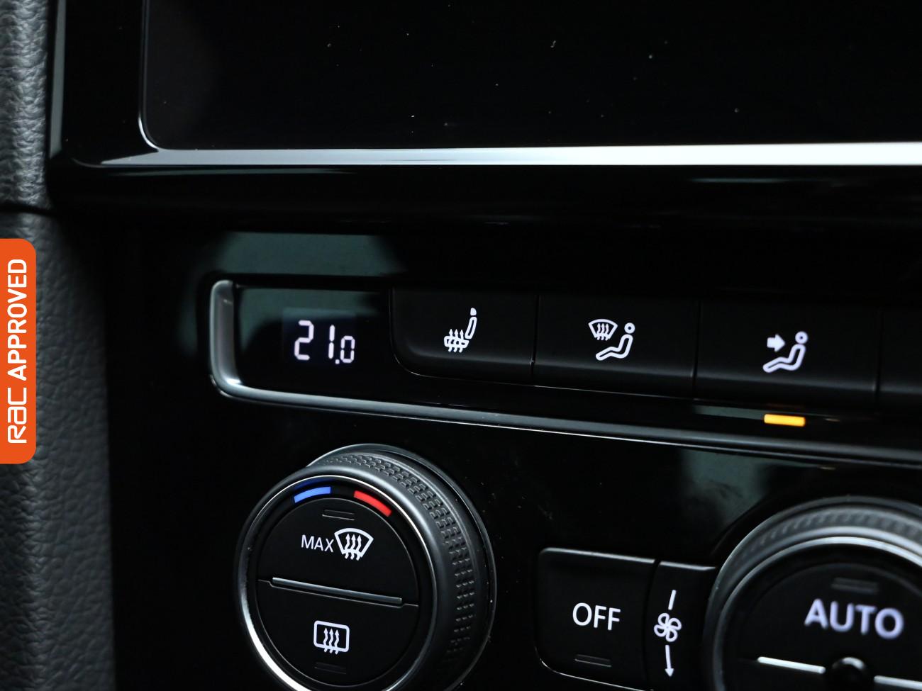 Used Volkswagen Golf 2018 for sale - 76236736: Photo 21