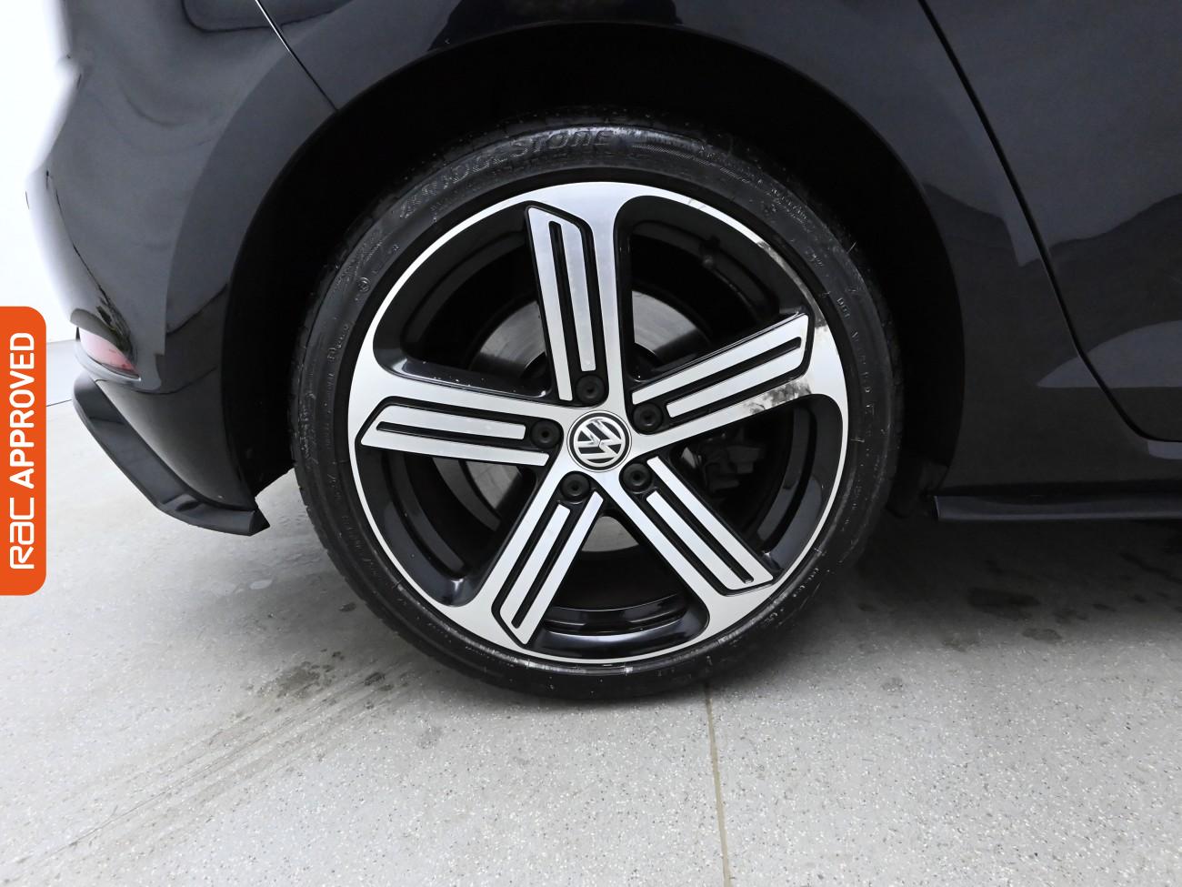 Used Volkswagen Golf 2018 for sale - 76236736: Photo 29