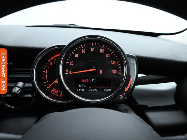 Used MINI Hatch 2025 for sale - 76128457: Photo 11