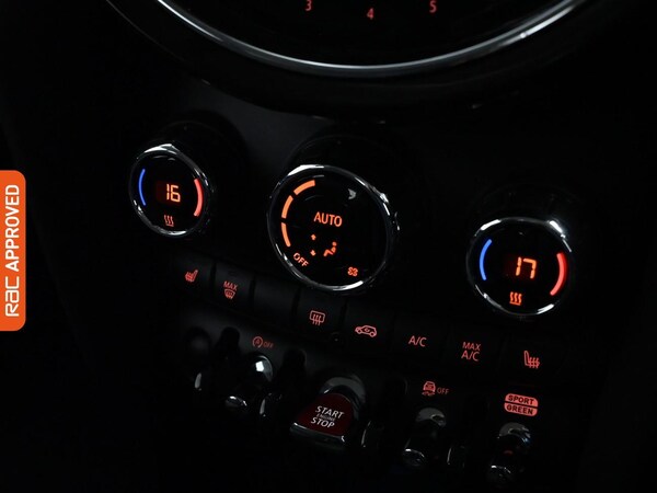 Used MINI Hatch 2025 for sale - 76128457: Photo 16