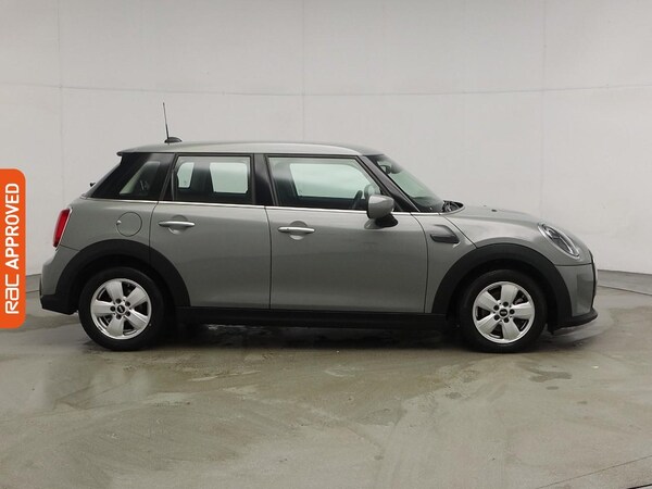 Used MINI Hatch 2025 for sale - 76128457: Photo 6