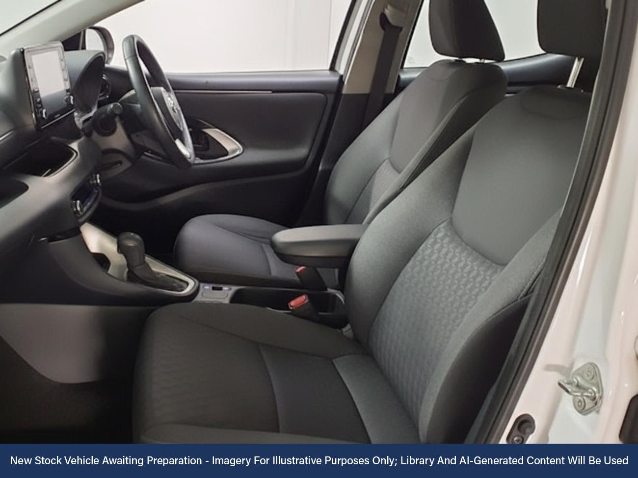 Used Toyota Yaris 2022 for sale - 76590463: Photo 3