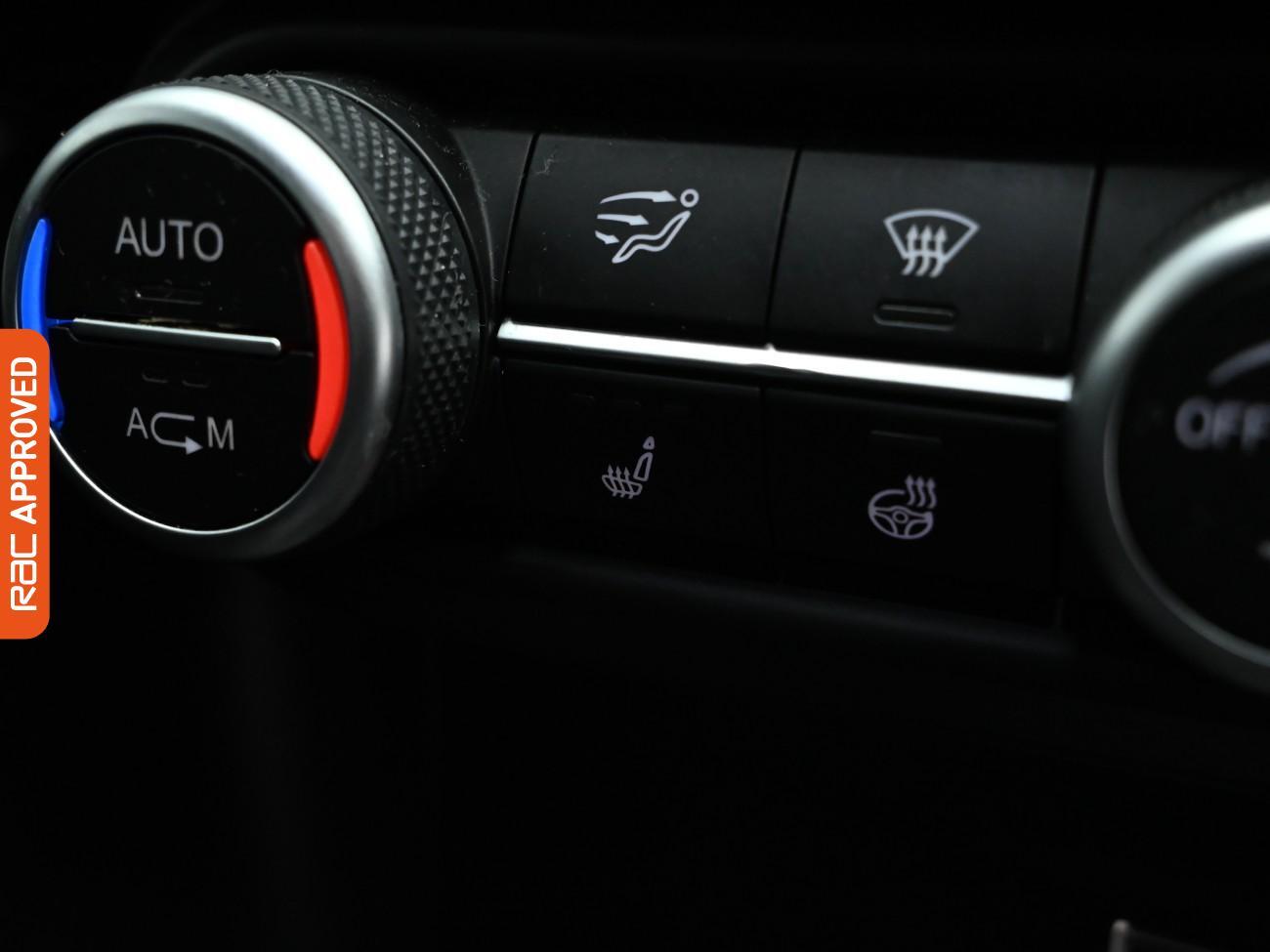 Used Alfa Romeo Giulia 2017 for sale - 77527254: Photo 15