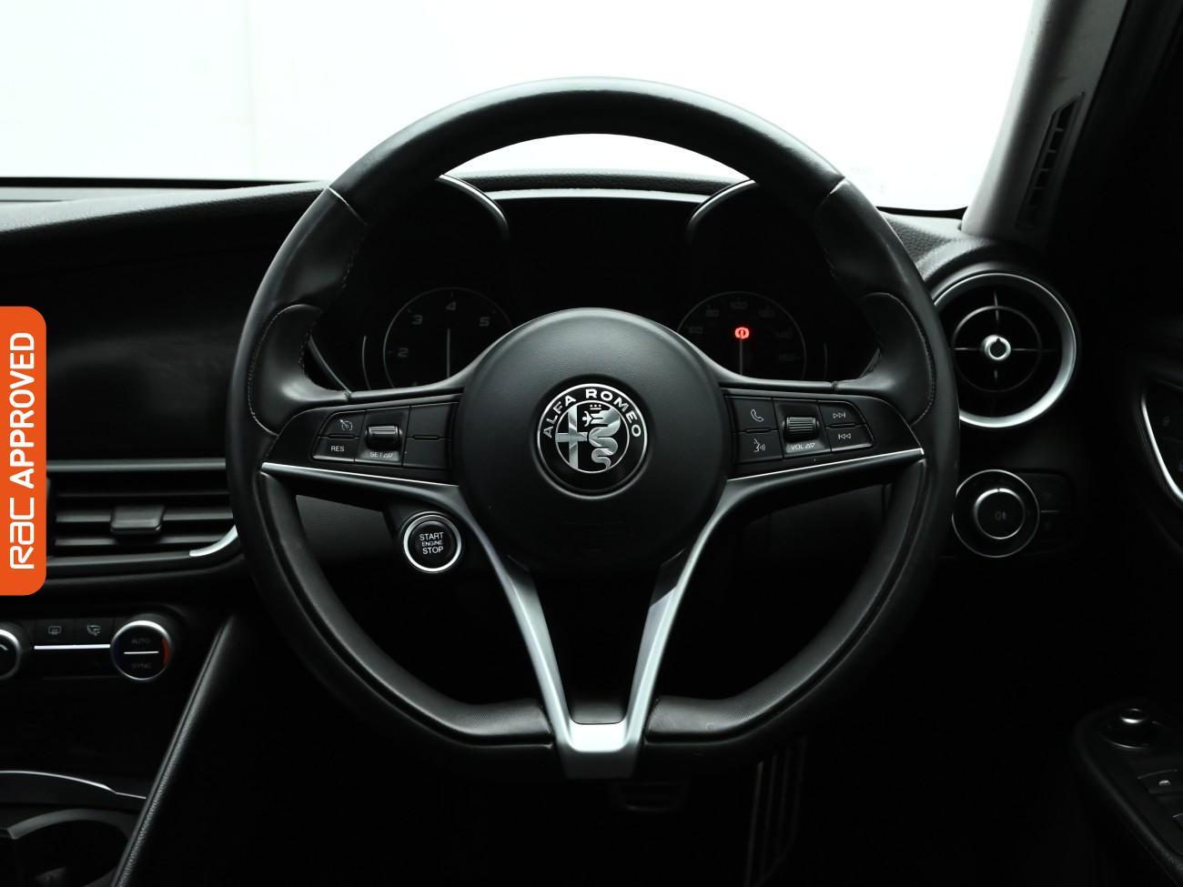 Used Alfa Romeo Giulia 2017 for sale - 77527254: Photo 9