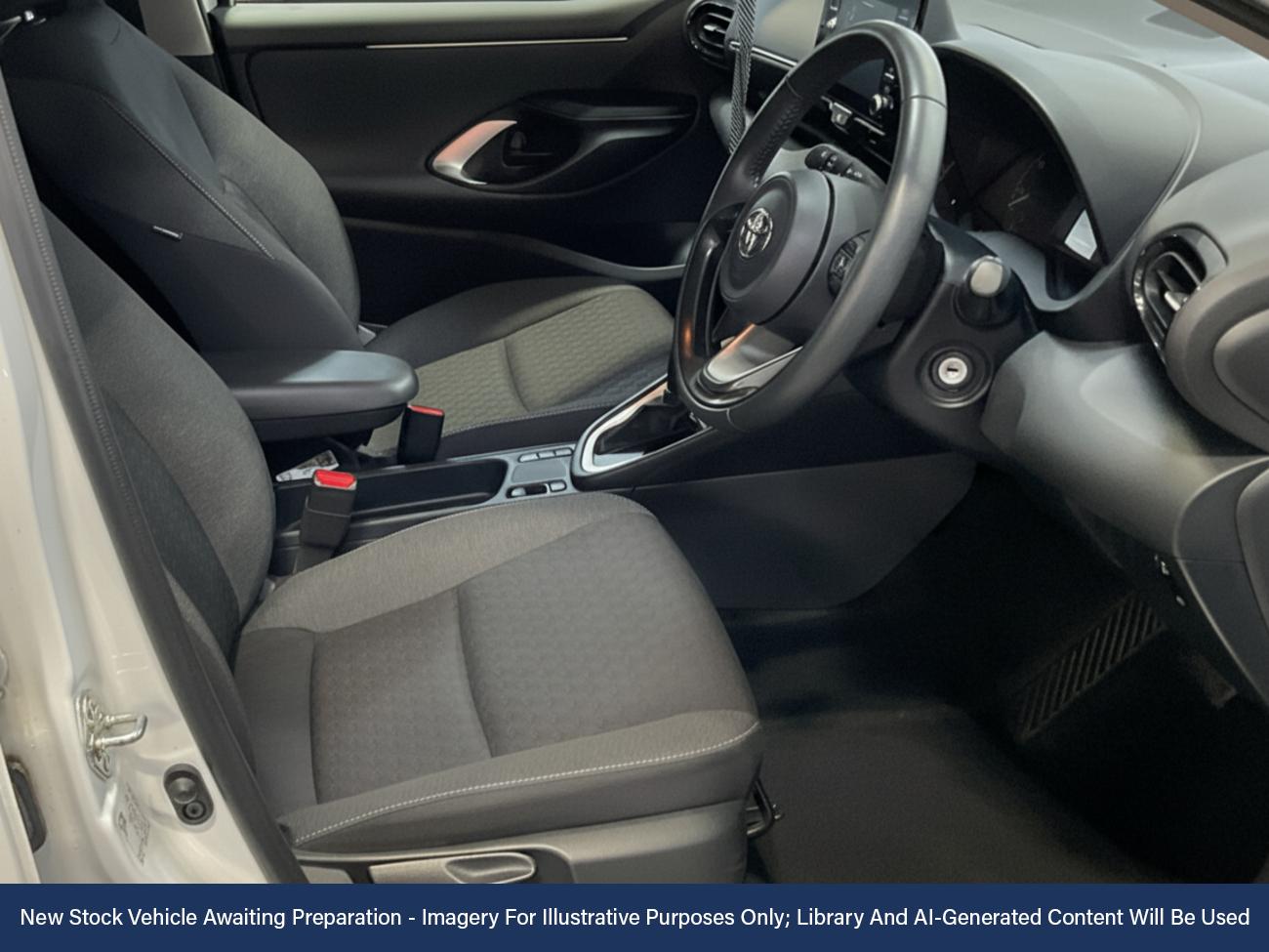 Used Toyota Yaris 2023 for sale - 76558142: Photo 3