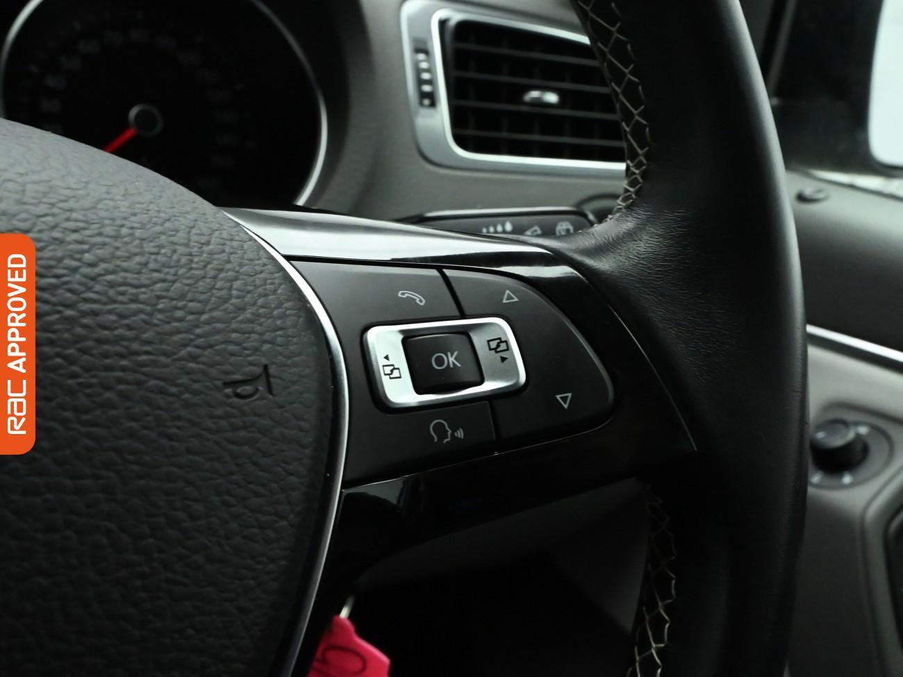 Used Volkswagen Polo 2015 for sale - 76957934: Photo 21