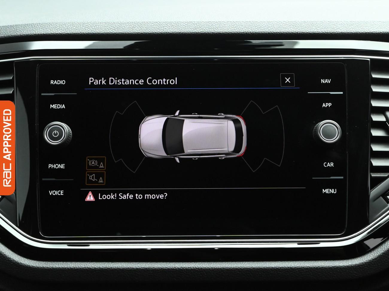 Used Volkswagen T-Roc 2021 for sale - 77676683: Photo 3