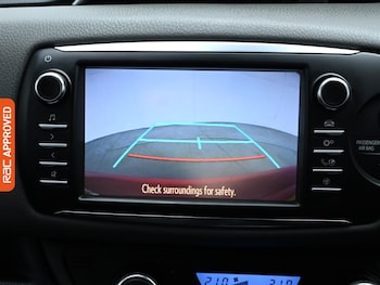 Used Toyota Yaris 2020 for sale - 75787430: Photo