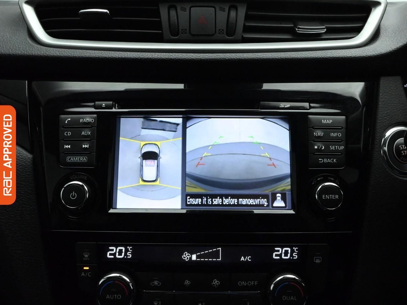 Used Nissan Qashqai 2017 for sale - 76641930: Photo 14