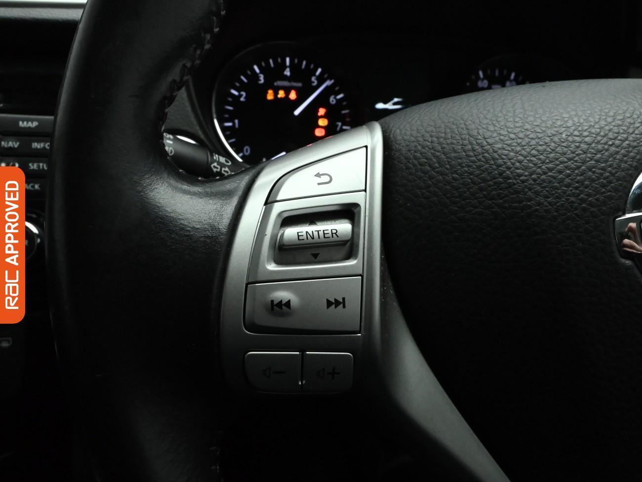 Used Nissan Qashqai 2017 for sale - 76641930: Photo 23