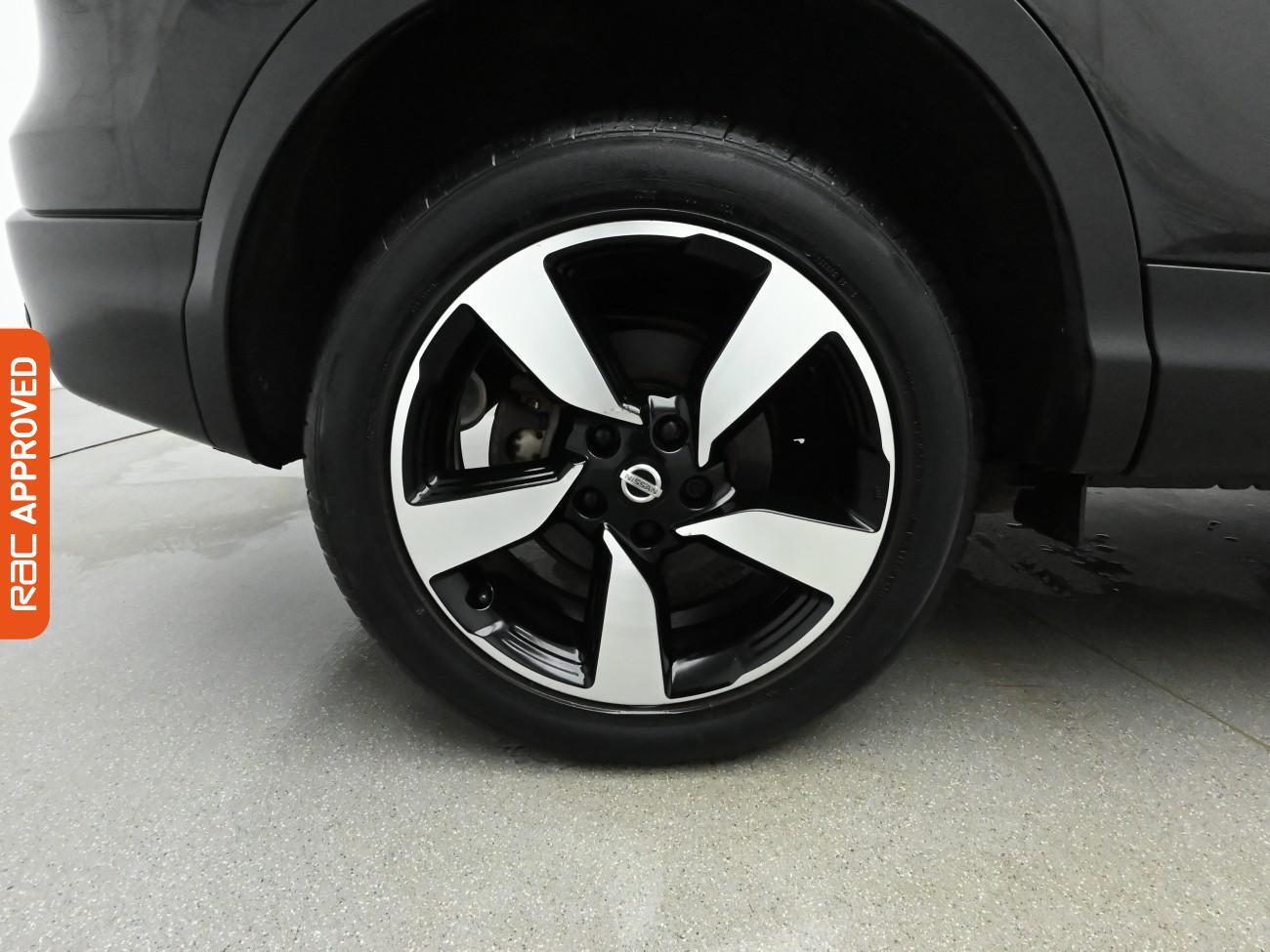 Used Nissan Qashqai 2017 for sale - 76641930: Photo 26