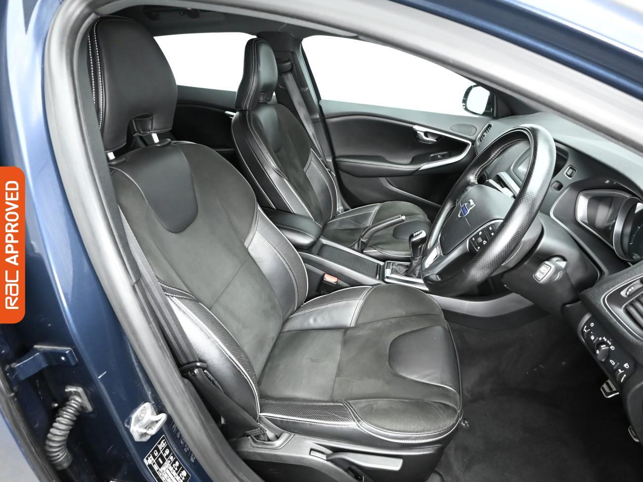 Used Volvo V40 2015 for sale - 77297410: Photo 12