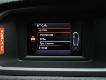 Used Volvo V40 2015 for sale - 77297410: Photo