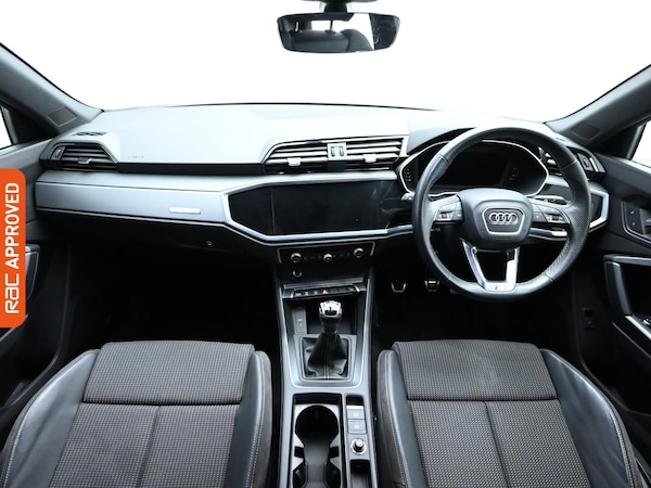 Used Audi Q3 2022 for sale - 76230733: Photo 2