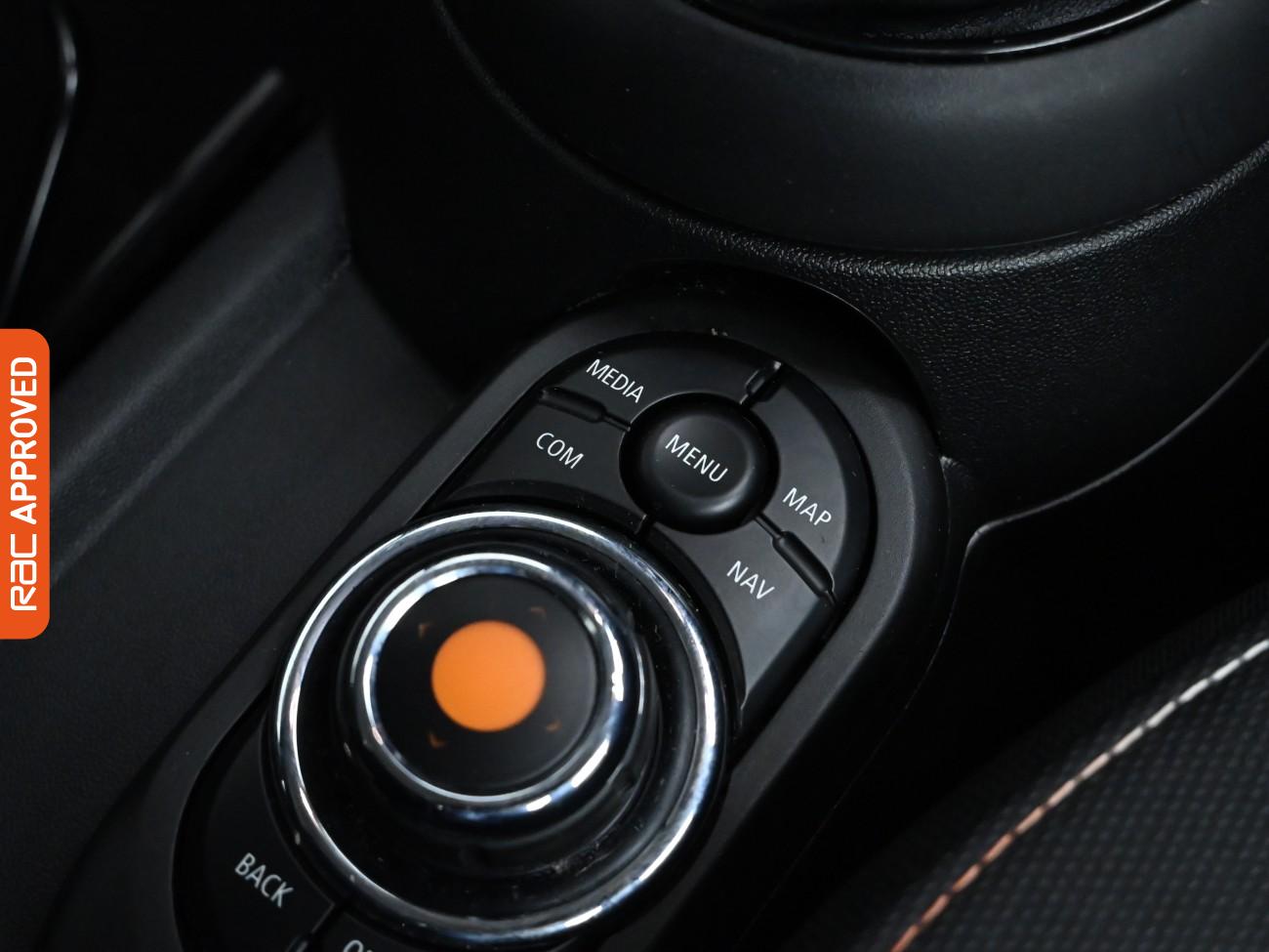 Used MINI Hatch 2020 for sale - 76411667: Photo 18