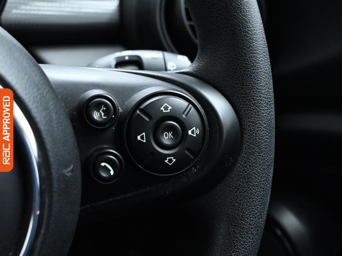 Used MINI Hatch 2020 for sale - 76411667: Photo 19