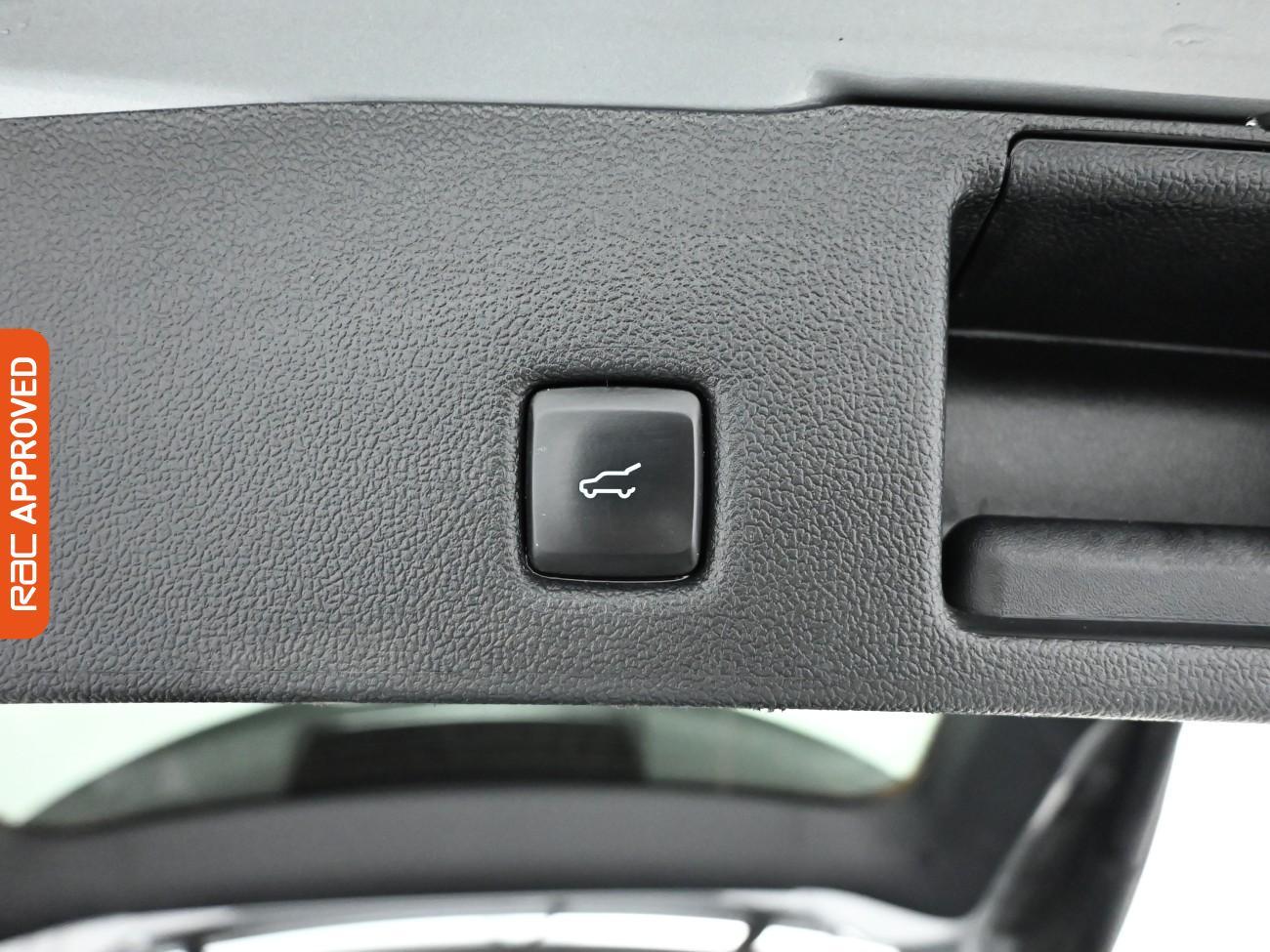 Used Ford Kuga 2022 for sale - 76641837: Photo 24