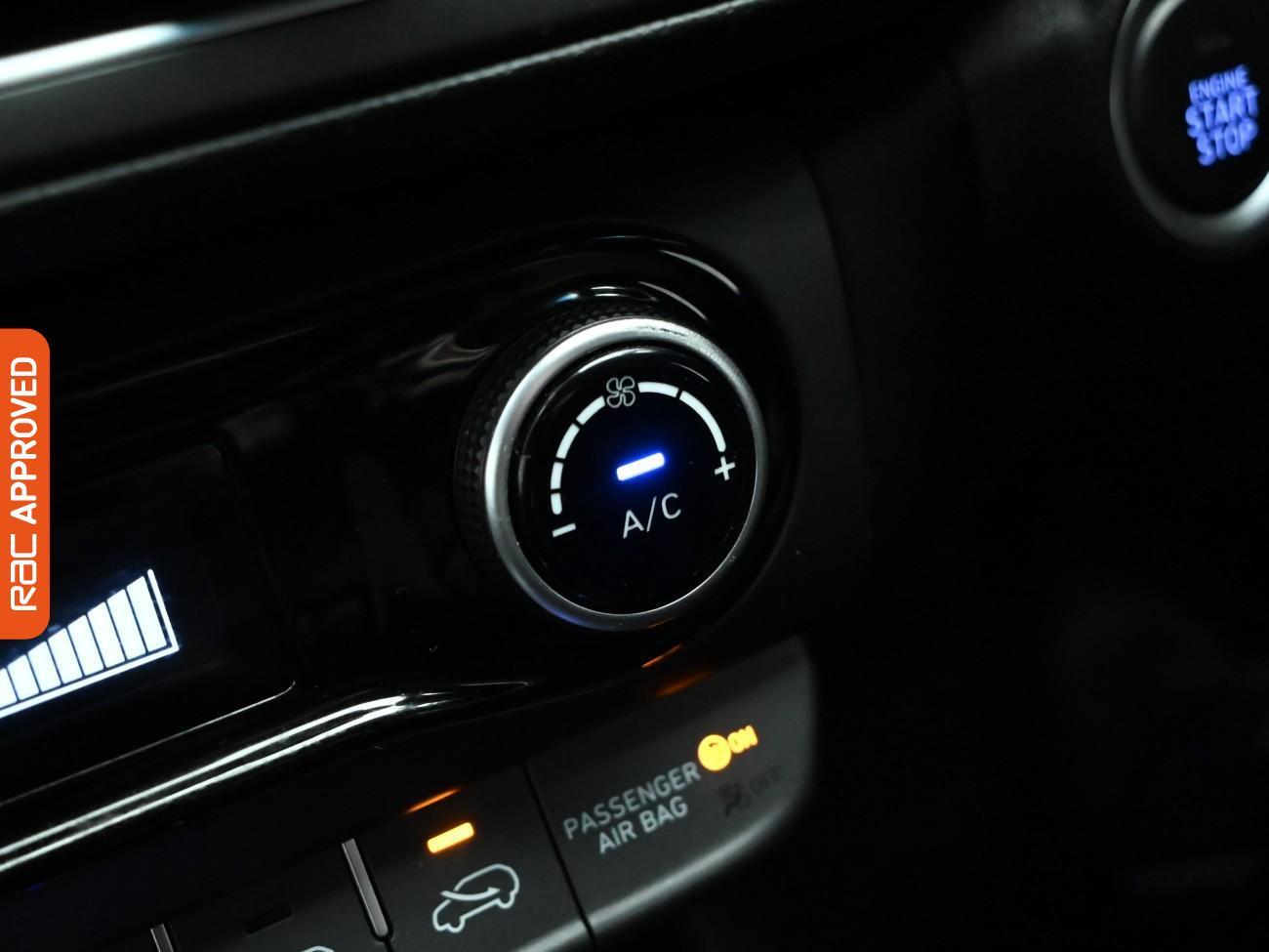 Used Hyundai KONA 2022 for sale - 76972672: Photo 18